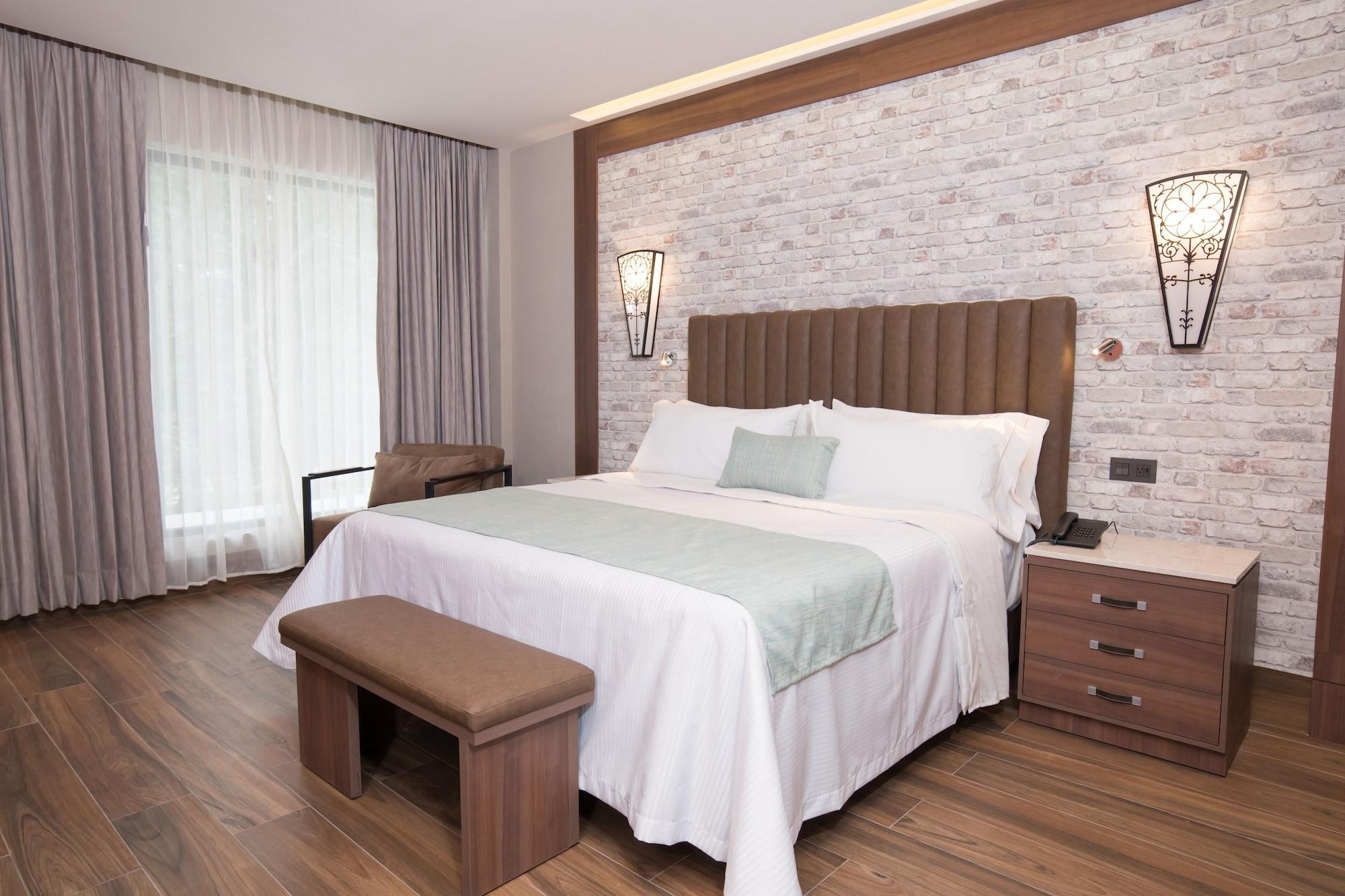 Hotel Ronda Minerva กัวดาลาฮารา ภายนอก รูปภาพ