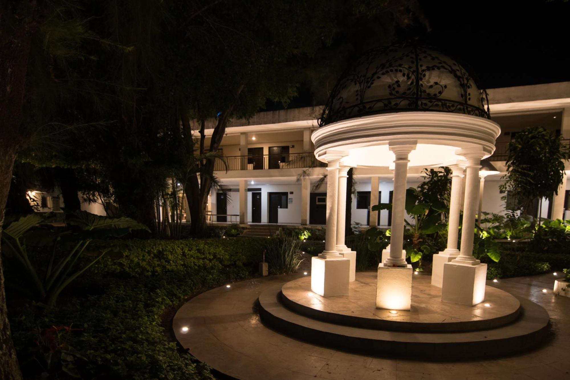 Hotel Ronda Minerva กัวดาลาฮารา ภายนอก รูปภาพ