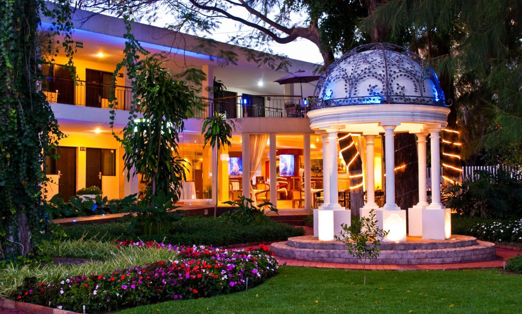 Hotel Ronda Minerva กัวดาลาฮารา ภายนอก รูปภาพ